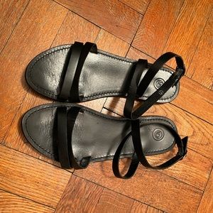 Urban Outfitter Cleo Wrap Black Sandal